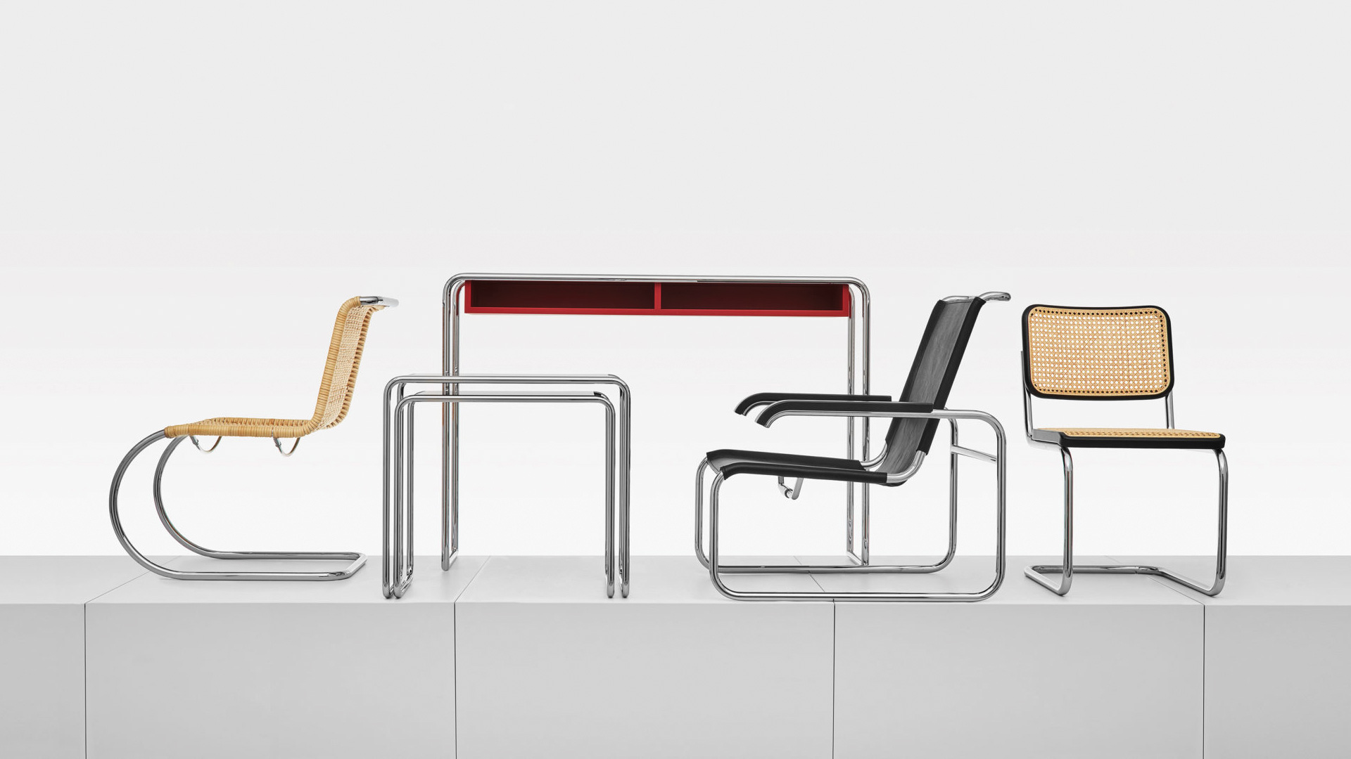 Ghenos-image-Thonet